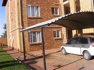 1 Bed Apartment in Karen Park