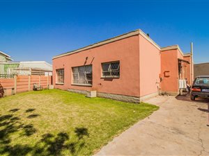 4 Bed House in Actonville