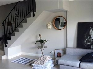 2 Bed Apartment in Nooitgedacht Estate