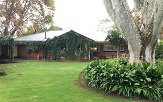 8600 m² Farm with House in Unitas Park