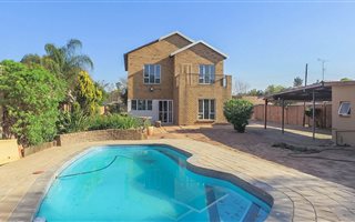 3 Bedroom House in Queenswood