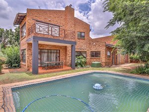 4 Bed House in Mountain View