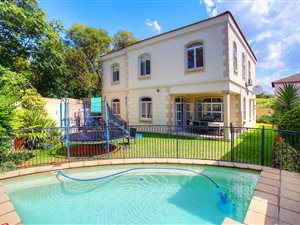4 Bed Cluster in Glenhazel