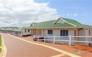 2 Bedroom Townhouse in Mt Edgecombe