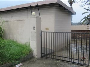 4 Bed House in Waterval Estate