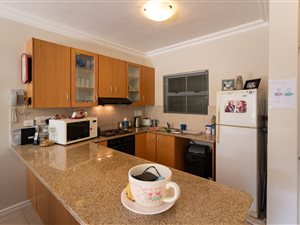 2 Bed Apartment in Schonenberg Estate