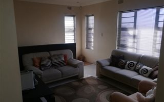 1 Bedroom Apartment in Strandfontein