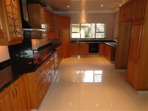 3 Bed House in Hatton Estate