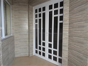 3 Bed House in Hatton Estate