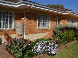 4 Bed House in Sunnyrock