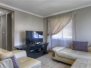 3 Bed House in Summerset