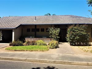 3 Bed House in Paarl Central West
