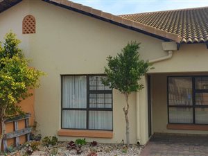 3 Bed Townhouse in Diaz Beach