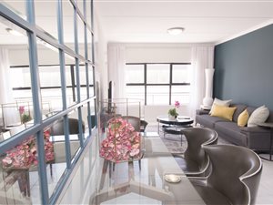 2 Bed Apartment in Paardevlei