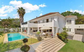 5 Bedroom House in Bryanston