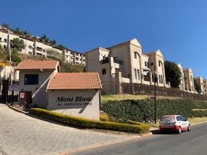 1 Bed Apartment in Constantia Kloof