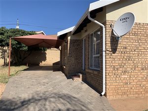 3 Bed House in West Acres