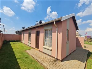 2 Bed House in Katlehong