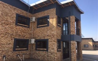 262 m² Industrial space in Brakpan North