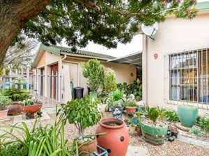 3 Bed House in Jagtershof