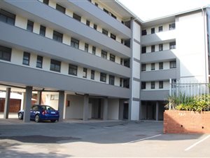 2 Bedroom Flat in Wentworth