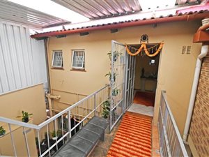 3 Bed Duplex in Bonela