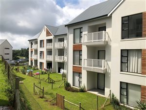 2 Bed Simplex in Emberton Estate
