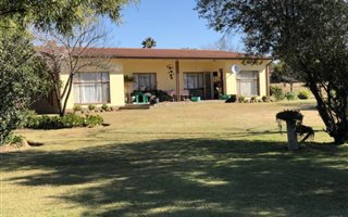 3 Bedroom House in Excelsior
