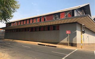 2300 m² Commercial space in Orange Grove