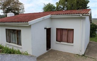3 Bedroom House in Hornlee