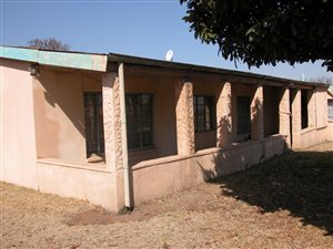 4.2 ha Farm in Deneysville