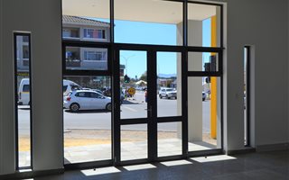 130 m² Retail Space in Paarl