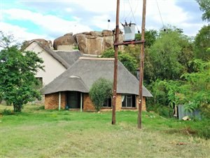 3 ha Farm in Brits