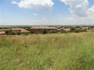 1115 m² Land available in Doringkruin