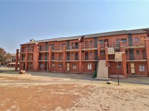 2 Bed Apartment in Karen Park