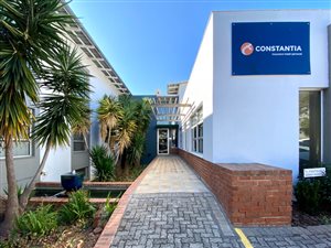 95 m² Commercial space in Die Wilgers
