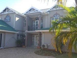 5 Bed House in Somerset Park
