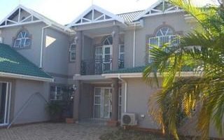 5 Bedroom House in Somerset Park