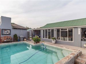 2 Bed House in Velddrif