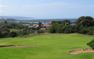 4 Bedroom House in Plettenberg Bay