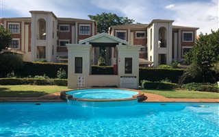 2 Bedroom Apartment in Bryanston