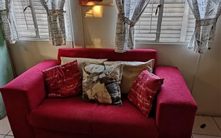1 Bedroom Garden Cottage in Villieria