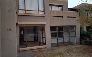 2 Bedroom Flat in Vanderbijlpark SE2