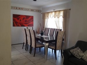 3 Bed House in Illiondale