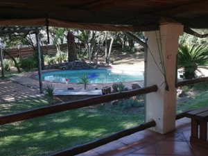 2000 m² Land available in Honeydew Ridge