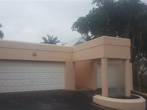 4 Bed House in Uvongo
