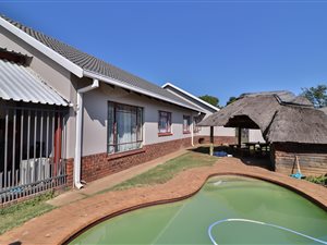 5 Bed House in Rietfontein