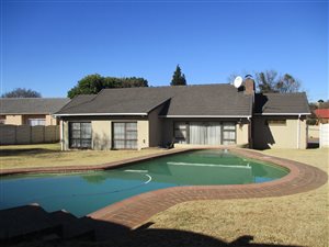 3 Bed House in Glenanda