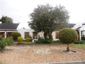 4 Bed House in Amandelrug