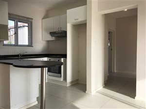 2 Bed Apartment in Sheffield Beach